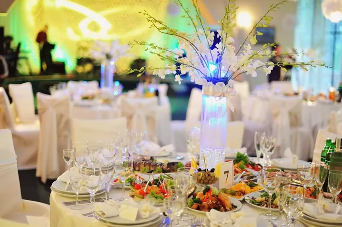 How to become an event planner